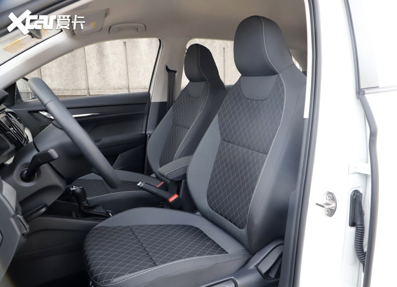 2021款斯柯达柯米克正式上市 配1.5L发动机 指导价8.99-11.19万元