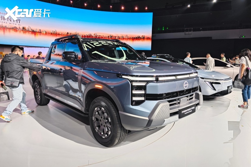 日产中国40周年品牌之夜启幕 日产N6与天籁·鸿蒙座舱首秀