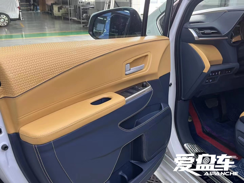 爱盘车教你丰田赛那内饰改装技巧和搭配的这几个方案要记住