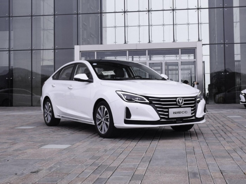 10万块买车长4米8的B级车，这才叫花小钱买大车！