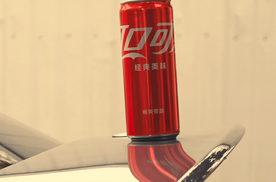 开蔚来EC6 看陈幼坚作品展