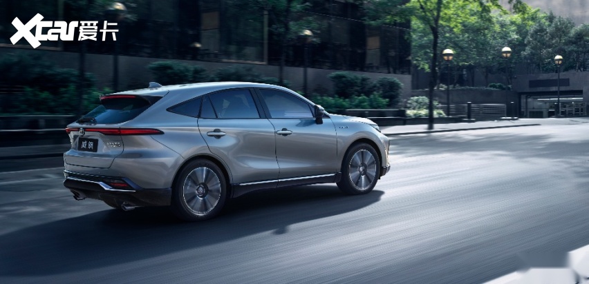 广汽丰田全新tnga豪华中型suv威飒上市,21.68万元起