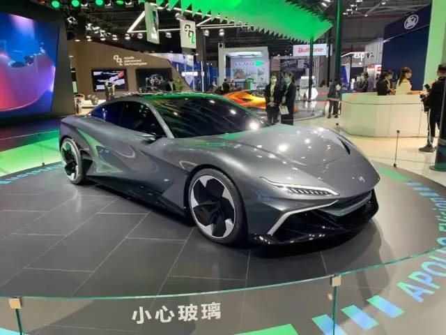 大话车江湖｜五分钟，从进博会见未来出行