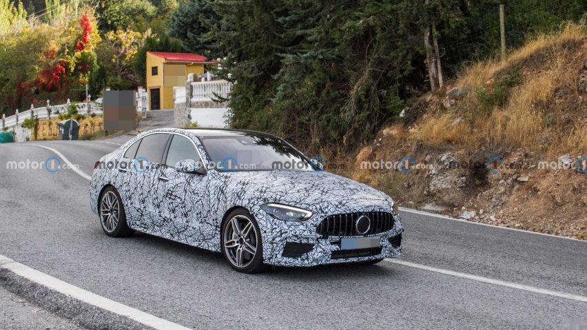 AMG C45谍照曝光！2.0T四缸机全面电气化，性能赶超双涡轮V6
