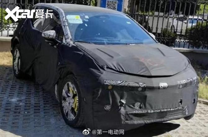 极氪小SUV.jpg