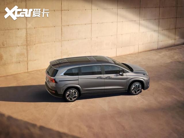 北京现代首款MPV曝光，比奥德赛更大更豪华，带双侧侧滑门