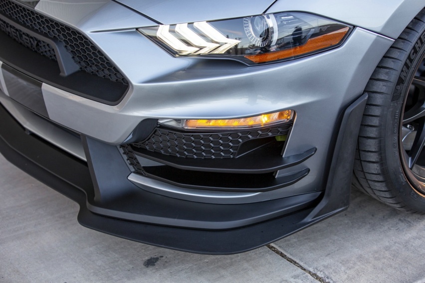 Shelby-Super-Snake-Speedster-20.jpg