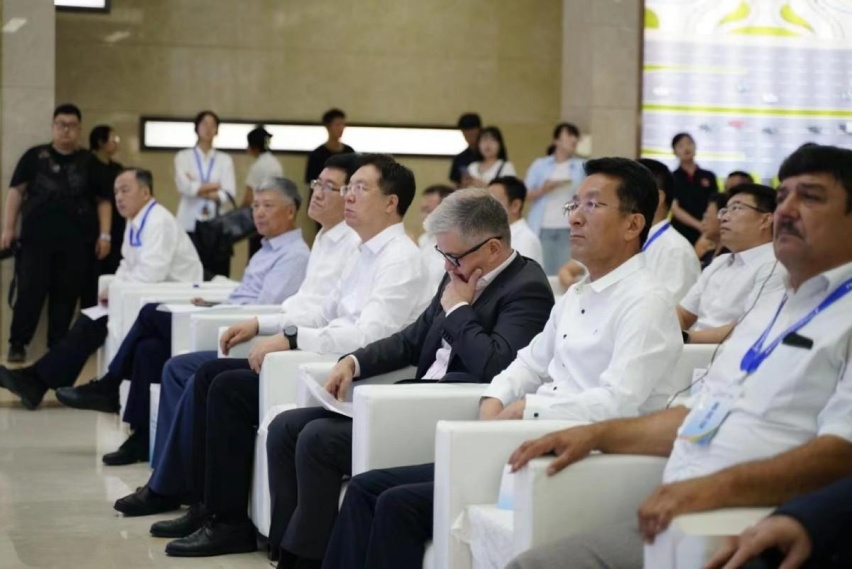 2023长春汽车零部件跨境电商交易会 在长春兴隆综合保税区隆重开幕