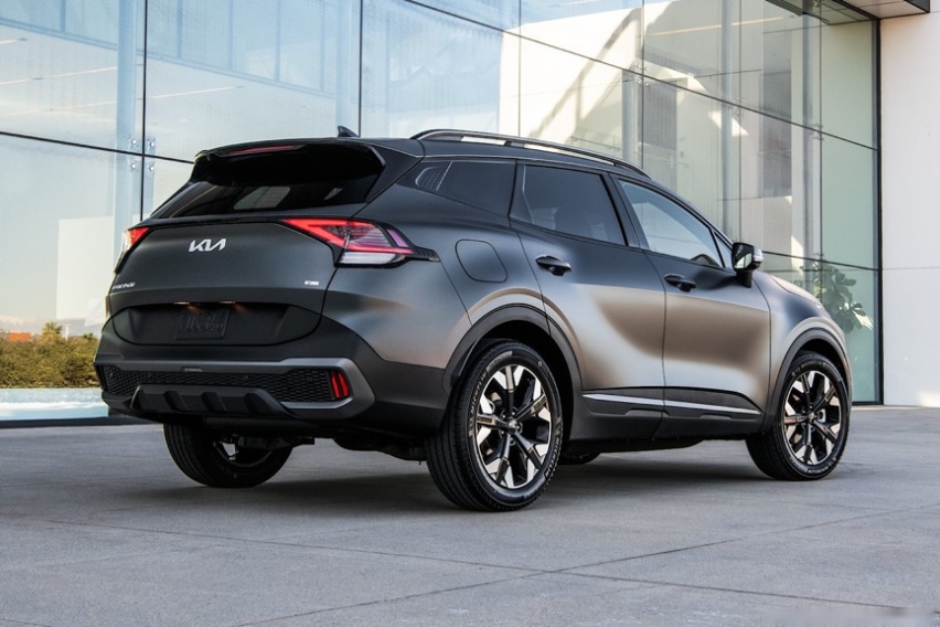 2023款起亚 Sportage PHEV亮相，科技又时尚，年轻人的又一新选择！