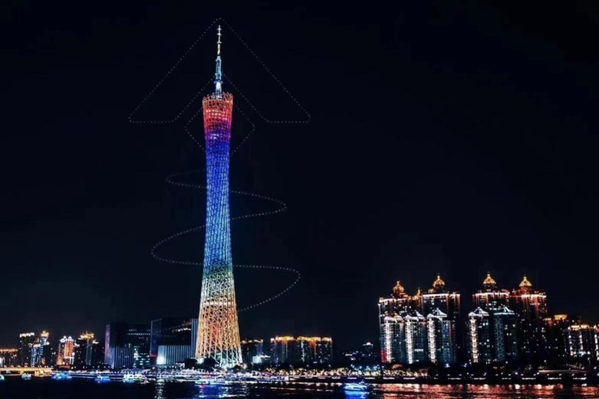 百万超跑明年量产，换标后的埃安在下什么大棋？