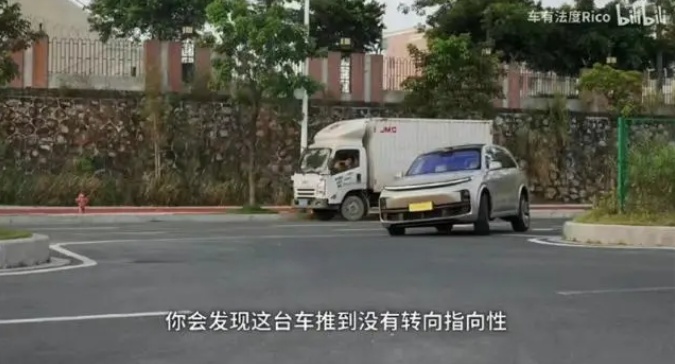 理想“断悬门”,对你花钱买车会有什么启示?