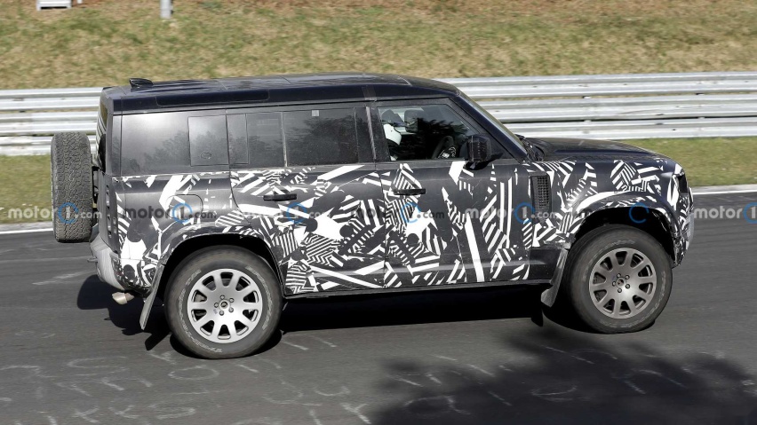 对标AMG G 63，新款卫士110 V8车型赛道测试谍照曝光！