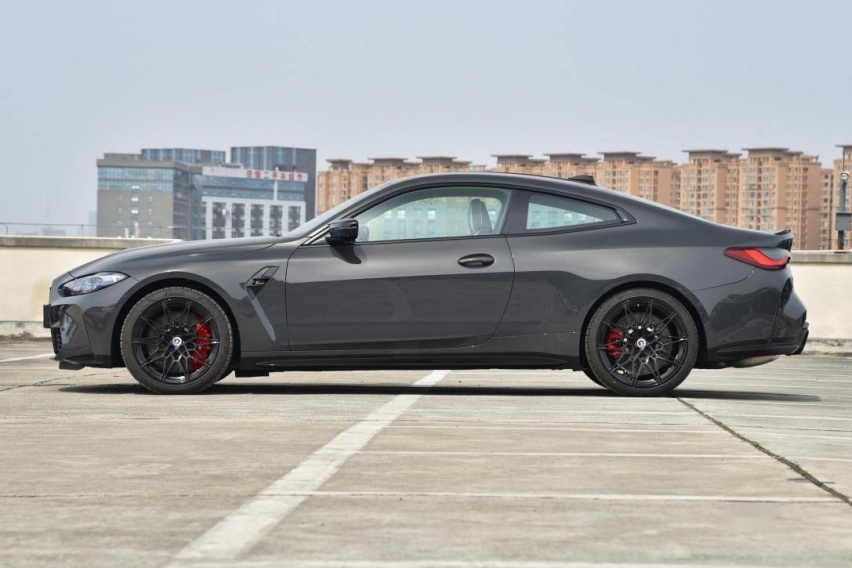 试驾BMW M4：全面电子化后，M4是否还能坚守驾趣大旗？