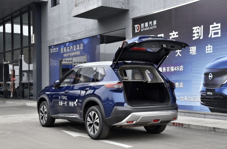 更大、更强、更科技的日产新一代奇骏购车手册，豪华版最超值！