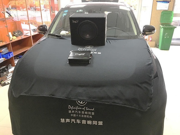乌鲁木齐汽车音响升级黄金声学喇叭&功放，四门隔音升级GT