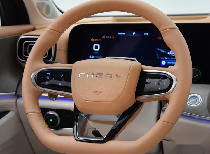 奇瑞再推旗舰SUV，标配2.0T发动机，瑞虎9重磅来袭