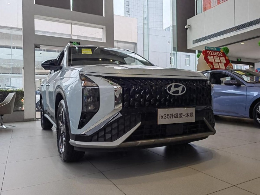 10万买2.0L合资SUV？实探沐飒：空间布局太有特色，优惠给力