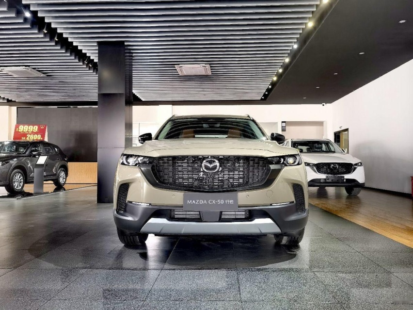 15万预算买2.5L合资SUV？探店马自达CX-50，新增畅行版