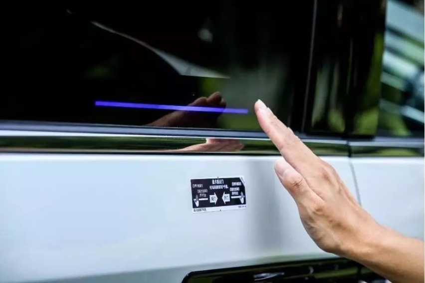 MPV市场的新鲜血液，艾力绅锐·混动上市，售：29.48万起