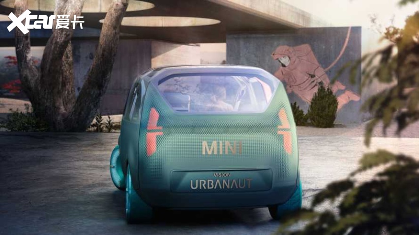 Mini发布概念车Mini Urbanaut，扩展未来汽车