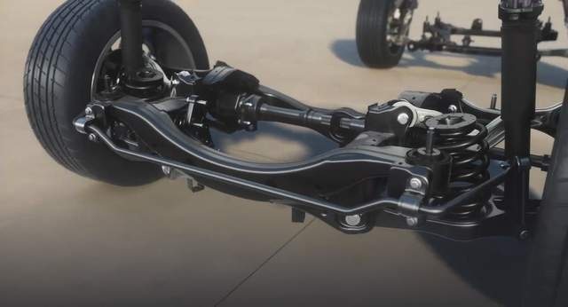 全系配四驱，肩挑特斯拉Model Y，它能带小鹏打个漂亮的翻身仗吗？