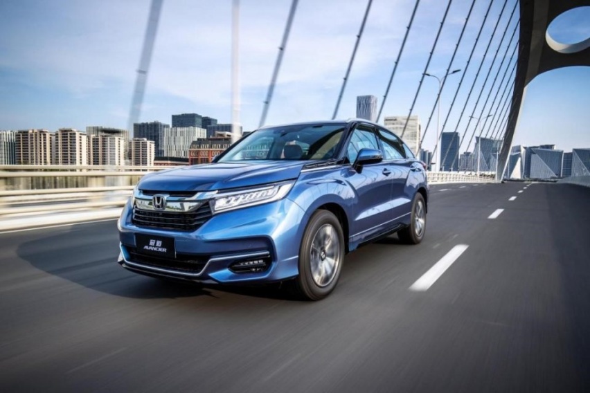 新款冠道370TURBO尊享版双色正式上线，售价29.58万
