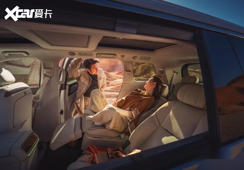 零跑D19售价2198万起重塑旗舰平权新时代(图6)