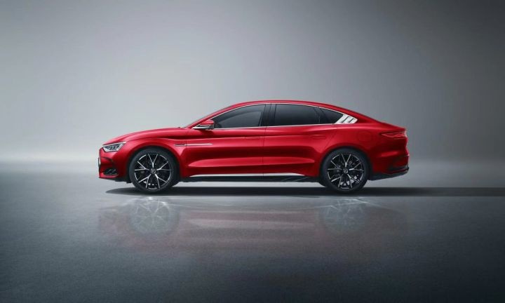 2022款比亚迪汉EV 演绎千里江山图 加持715km长续航