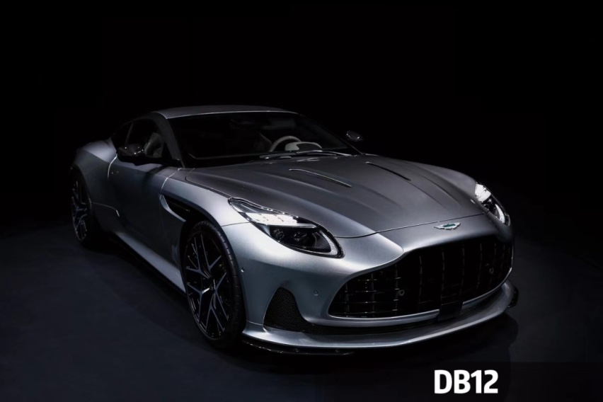阿斯顿·马丁：007已成经典 但DB12持续沸腾