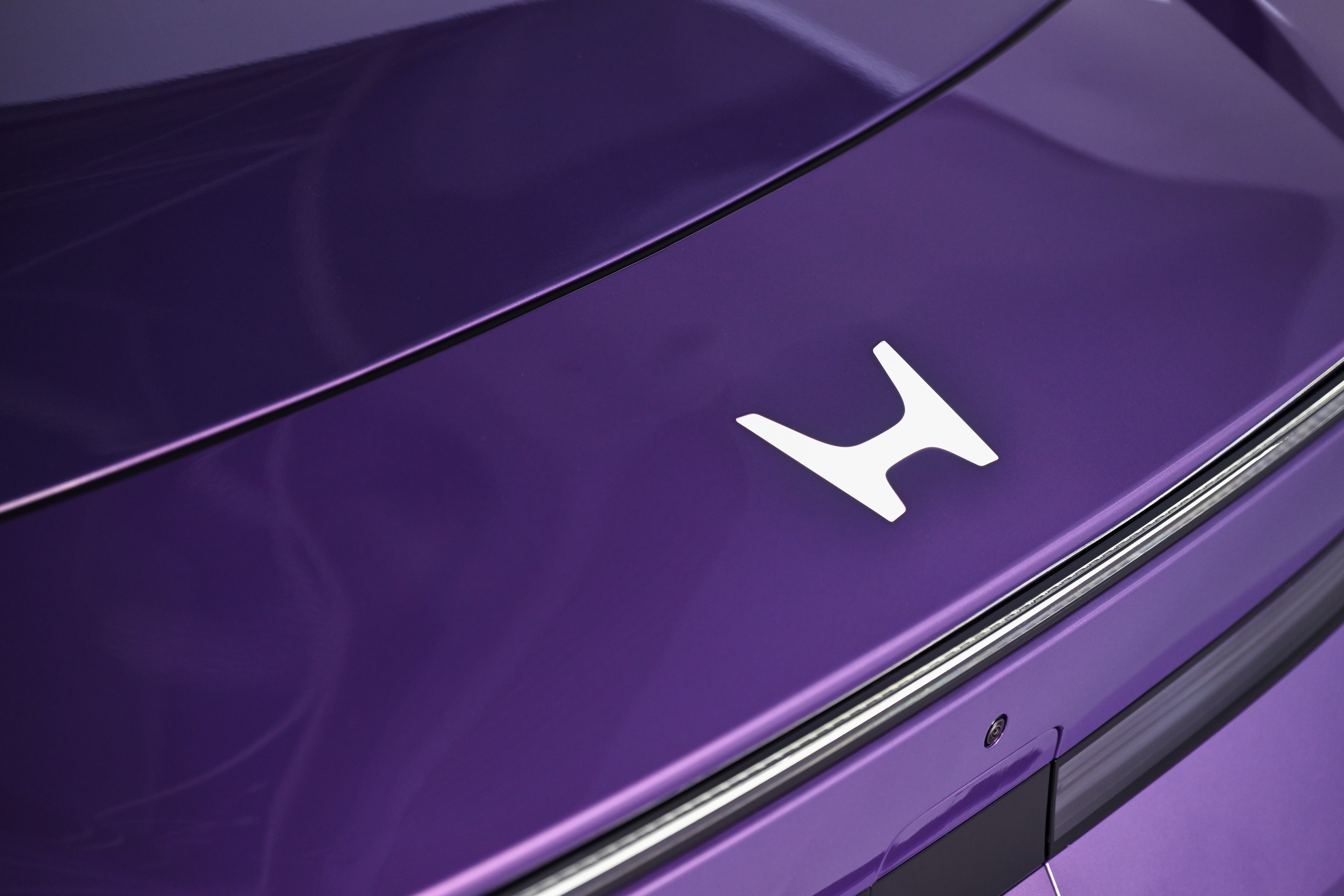 混動(dòng)老炮的純電初戀,解碼廣本P7為何敢稱“止痛車”? 混動(dòng)老炮的純電初戀,解碼廣本P7為何敢稱“止痛車”?