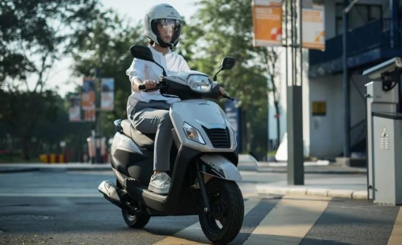 动力升级！售8880元，体验本田NB-X125：操控灵活，适合日常通勤