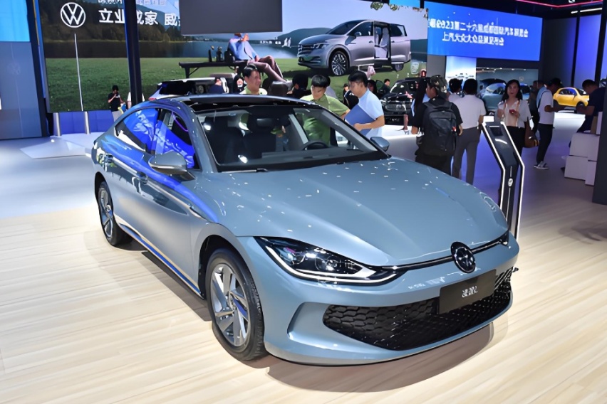 15万预算，凌渡L无框车门+溜背的外观，能入手吗？