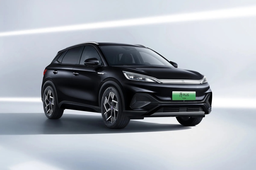 选车对比丨元PLUS荣耀版对比iCAR 03，你会怎么选？