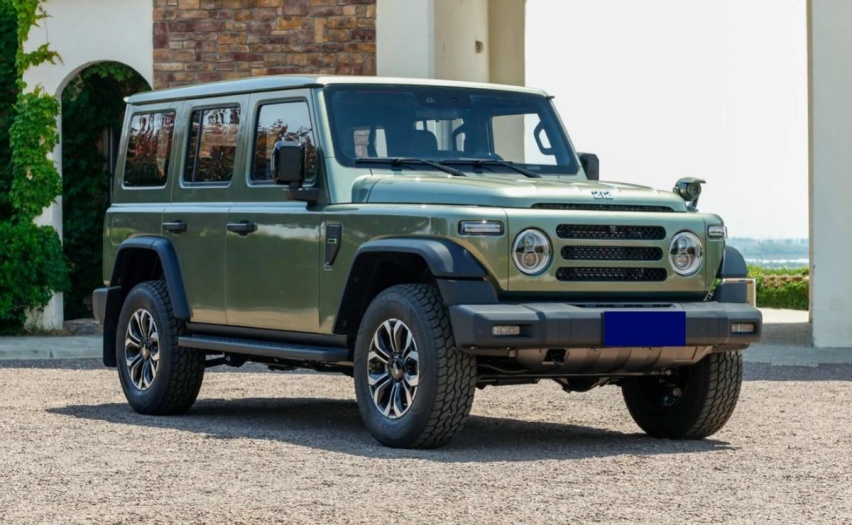 全新212即将上市！外形酷似Jeep牧马人，若售9.99万起能大卖？