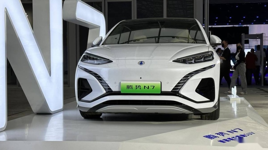 是打破边界更是突破自我 腾势N7带来30万级最佳驾乘体验