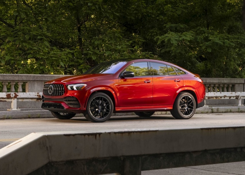 又一混动高性能车：AMG GLE 53，庞然大物