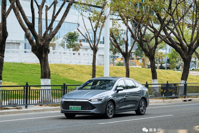比亚迪与非遗文化同行，和秦PLUS DM-i来一场City Drive