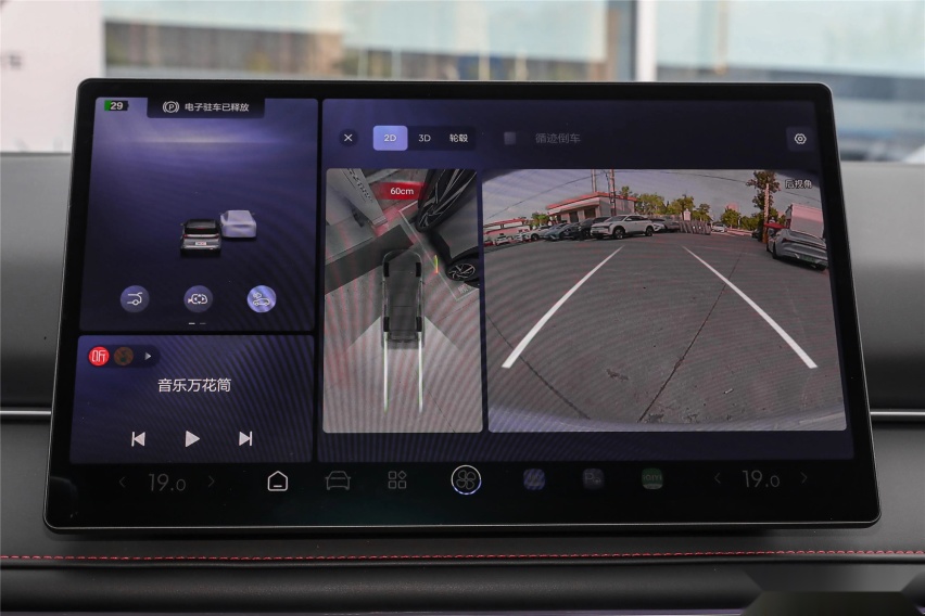 10万级纯电SUV，轴距2700mm，续航501km，哪吒X值得买吗？