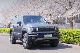 BJ40增程安全与性能并重 重新定义增程硬派SUV新标准