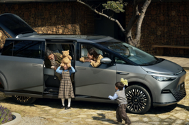 极氪发布辅助驾驶系统升级众筹方案，老用户评价：品牌有诚意有行动