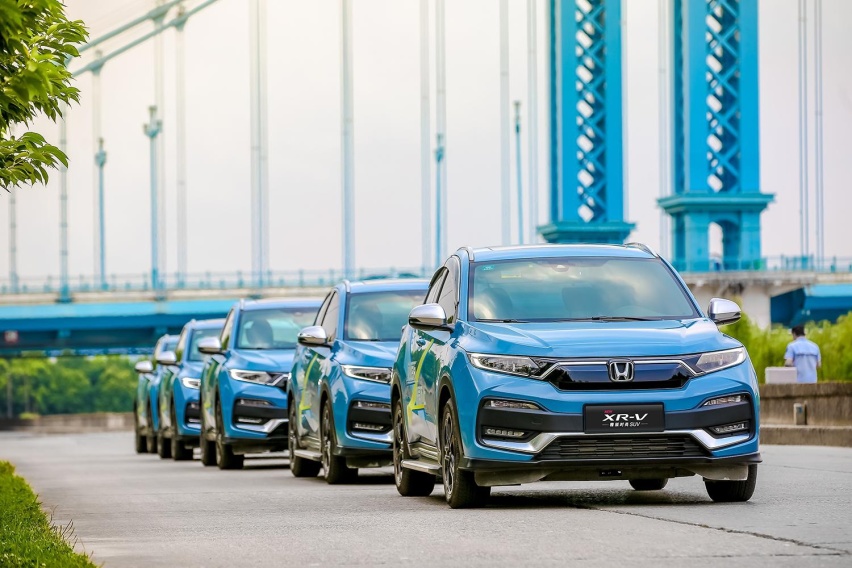 中国消费者只爱大车？这款合资小型SUV破百万，仅用六年半！