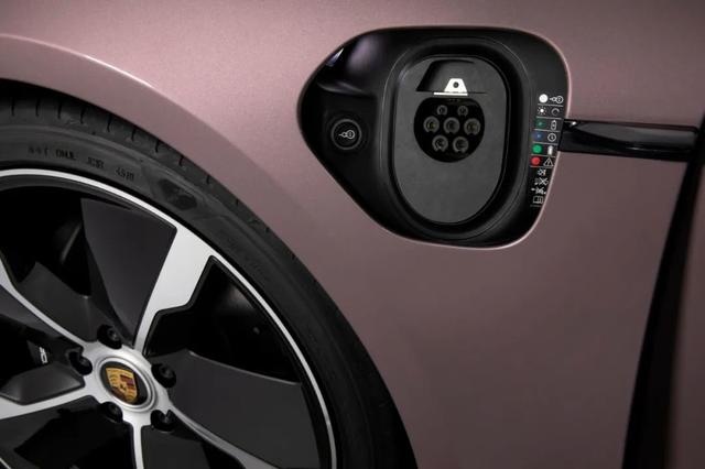 88.8万起、保时捷Taycan入门版车型上市！