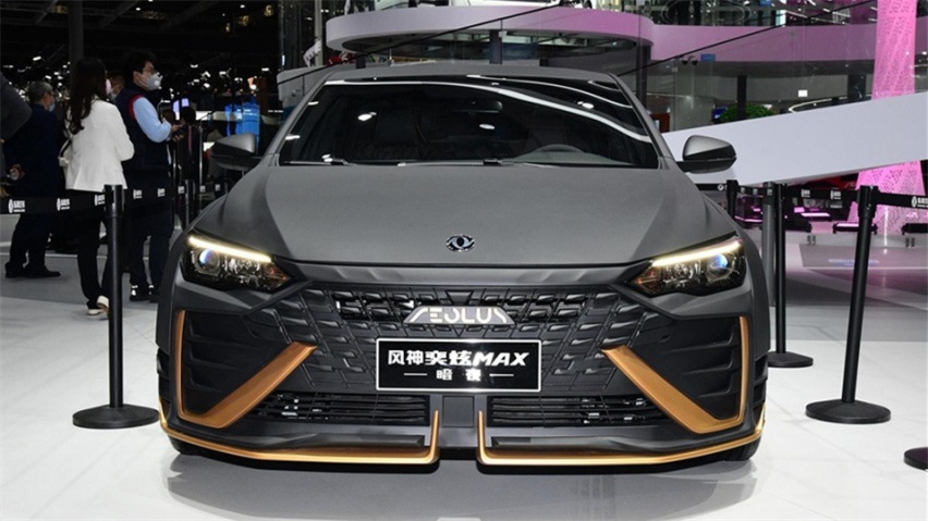 奕炫MAX：10万元买“辣爸车”，还是加一点上“概念车”