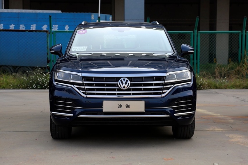 为什么是最具性价比豪华SUV？试驾全新大众途锐