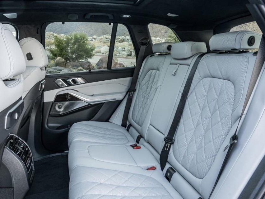 40万级豪华中大型SUV，买谁才能「品」超所值？