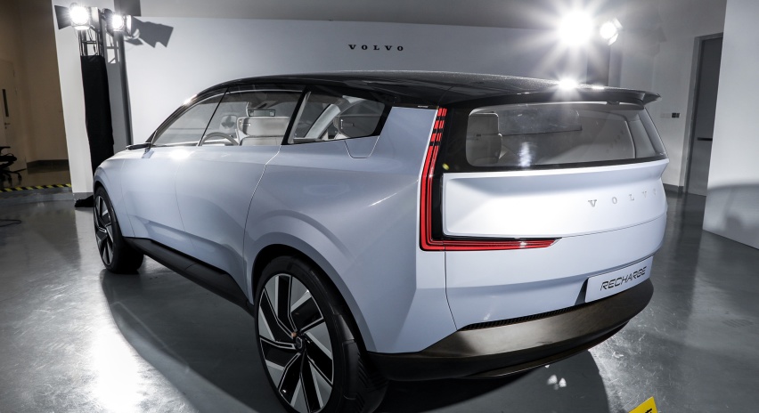 电动版本的沃尔沃XC90终于来了 曝光渲染图 空间超级大
