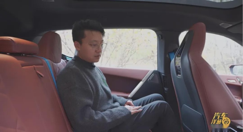 首试！宝马最新旗舰SUV！以后的宝马都这样？