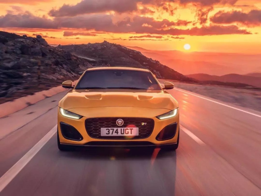 搭5.0T V8，3.7秒破百，捷豹F-Type R性能版