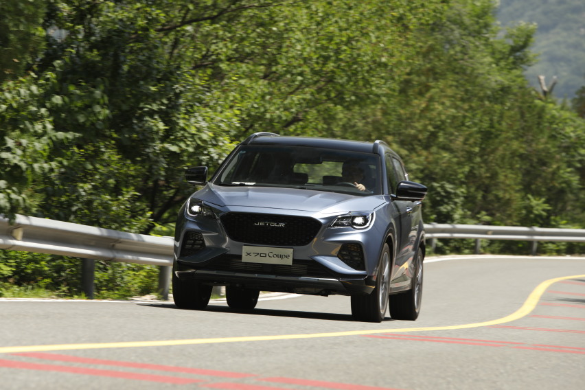 从外观到驾驶模式都可以选择   试驾捷途X70 COUPE