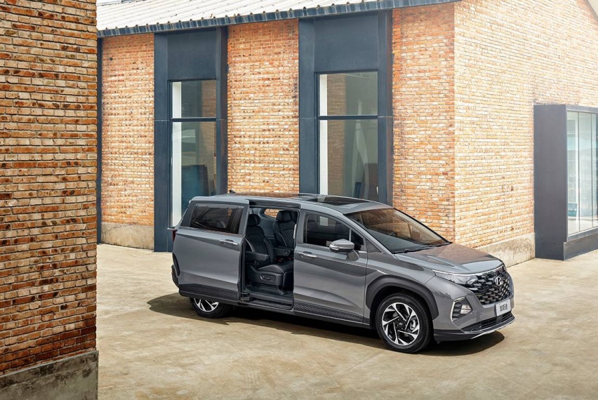 16.98万起售7座MPV，北京现代库斯途购车手册
